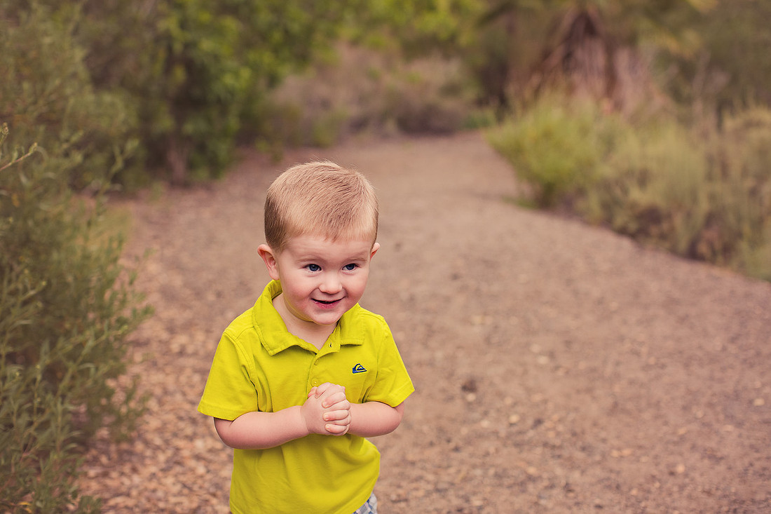 child photographer Discovery Lake San Marcos