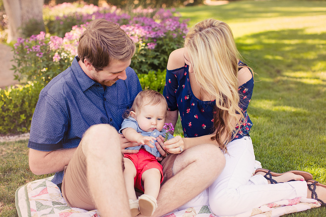 family photographer at the Grand Tradition in Fallbrook, CA