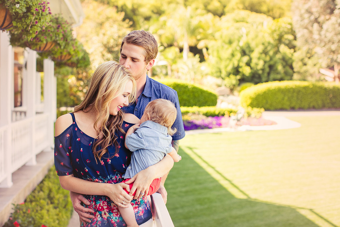family photographer at the Grand Tradition in Fallbrook, CA