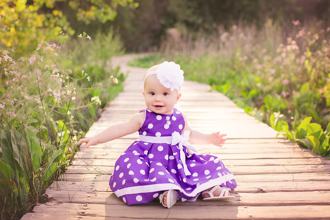 Child photographer Los Jilgueros Preserve in Fallbrook, CA