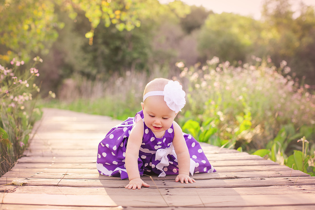Child photographer Los Jilgueros Preserve in Fallbrook, CA