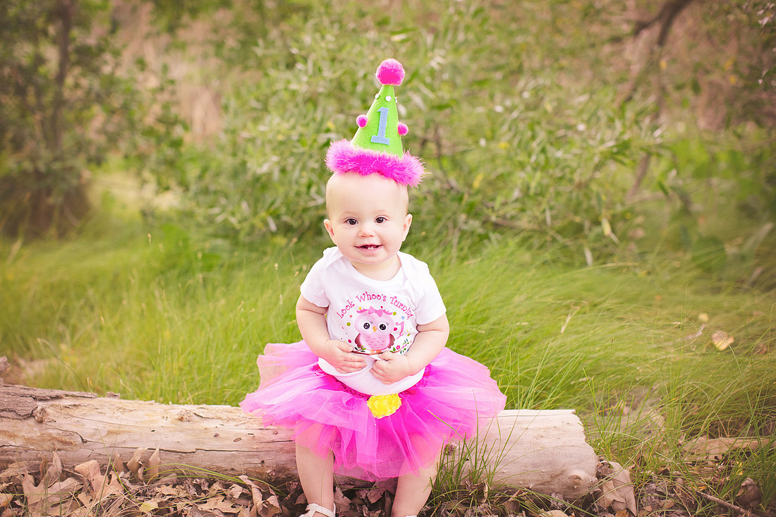 Child photographer Los Jilgueros Preserve in Fallbrook, CA